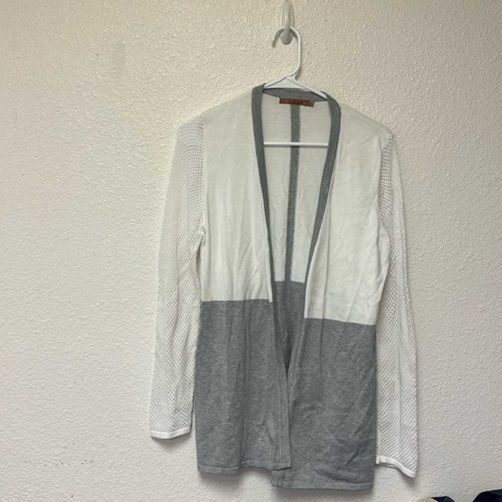 Bellini white and Gary colorblock cardigan size large